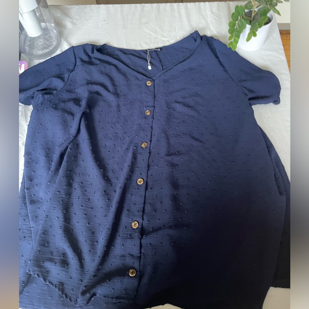 Blue short sleeve top
